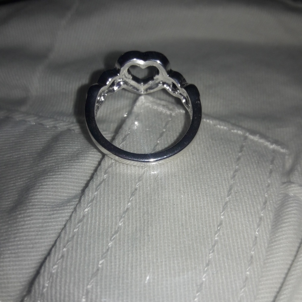 Embellished Heart Band Ring SZ8 - Picture 5 of 8